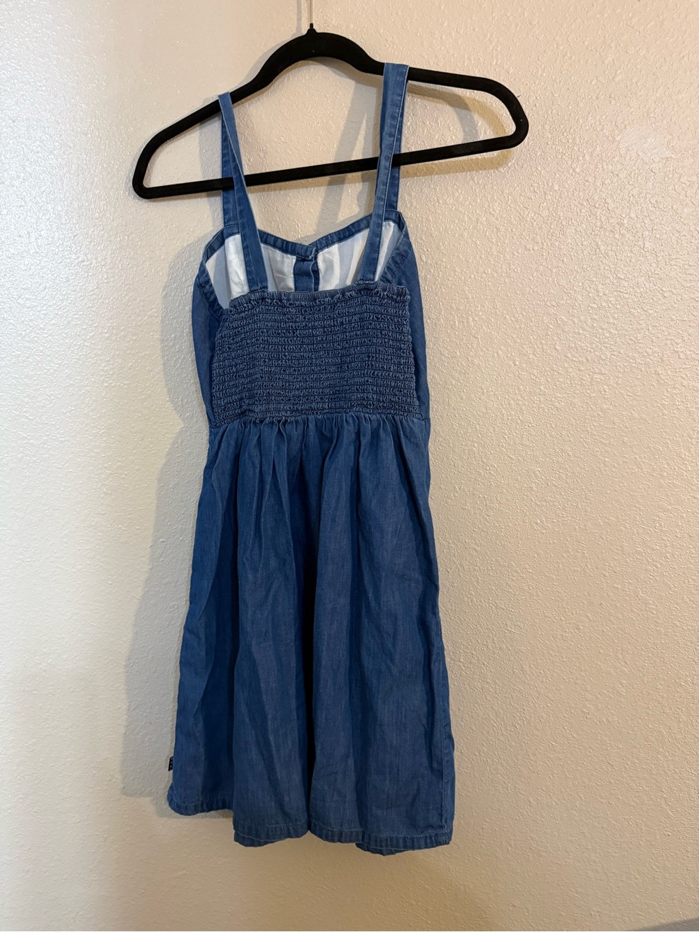 Vans Chambray Denim Short Dress Smocked Back XS Pockets - Picture 4 of 7